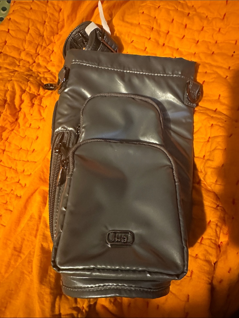 lug new w/o tag huggie
